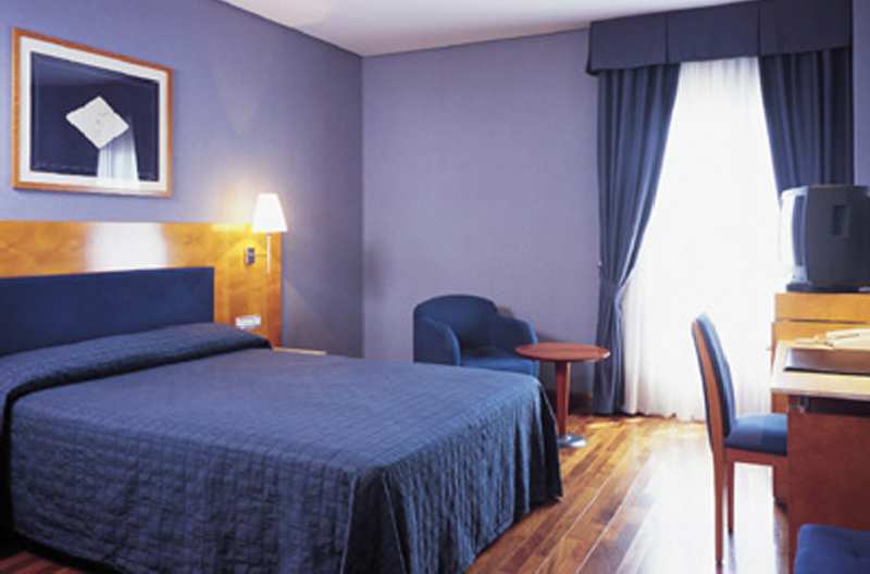 Nh Ciudad De Cuenca Hotel Cuenca  Cameră foto